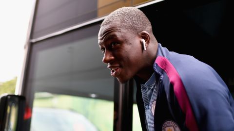 Benjamin Mendy fue anunciado como nuevo jugador del Lorient.