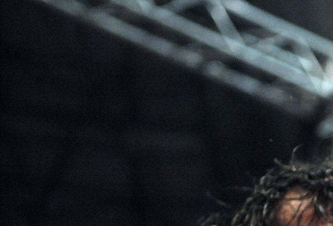 El venezolano campeón mundial de peso ligero de la AMB Edwin "El Inca" Valero (L) y el retador mexicano Héctor Velásquez intercambian golpes durante una pelea por el título mundial de peso ligero de la AMB en Caracas el 20 de diciembre de 2009. Foto: JUAN BARRETO/AFP via Getty Images.