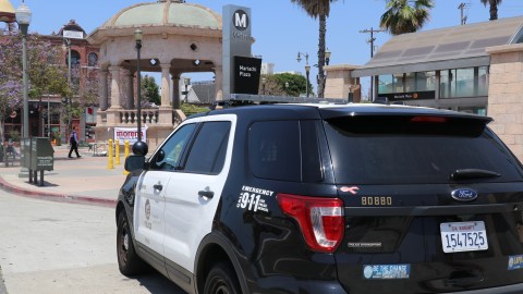 Tres tiroteos en tres lugares cercanos en el este de LA.