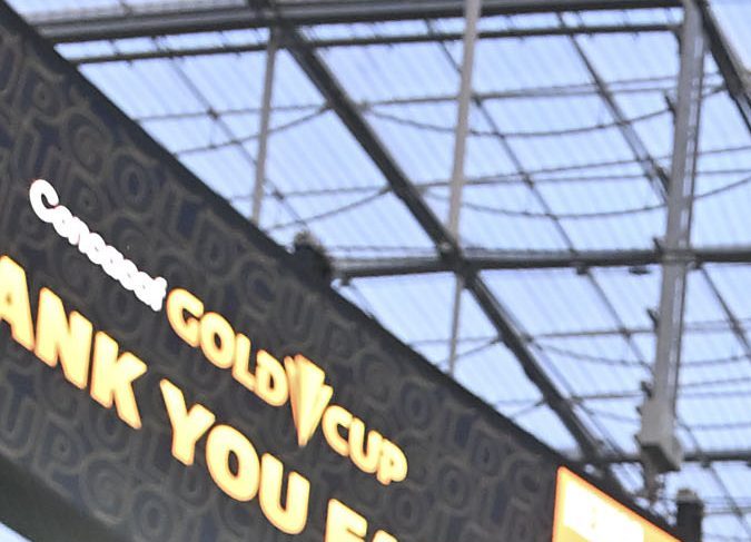 Jaime 'Jimmy' Lozano celebra haber ganado la Copa Oro 2023 con la selección de México.