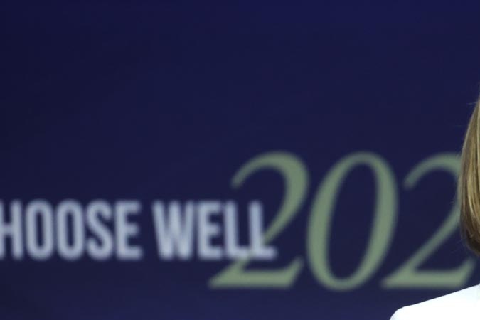 Kim Reynolds responderá al llamado del gobernador Greg Abbott