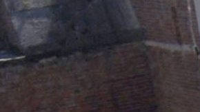 Milan Kundera cuando posó para el fotógrafo Jan Saudek y 218 personas desnudas en 2007.