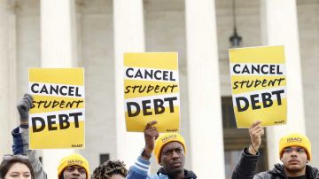 La condonación de deuda pretende aliviar la complicada situación financiera que enfrentan cientos de miles de familias
