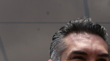 Partidos políticos opositores a AMLO registran alianza ante el INE y seleccionan a 13 aspirantes por la presidencia de México