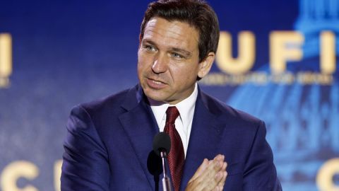 Las encuestas no muestran ningún avance en la campaña de Ron DeSantis