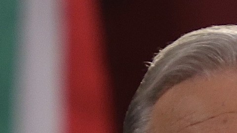 AMLO afirma que Xóchitl Gálvez es la aspirante presidencial opositora de la “mafia del poder”