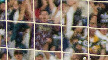 Riqui Puig, del Galaxy celebra tras anotar el 2-1 para su equipo.