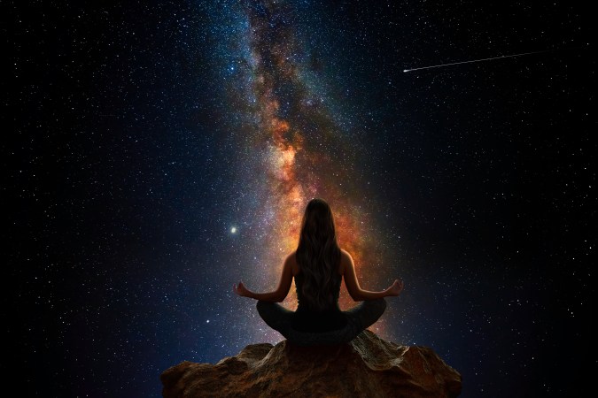 La luna llena de agosto puede ayudarte a equilibrar tus chakras.