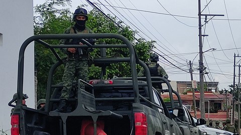 Autoridades del estado mexicano de Veracruz investigan el hallazgo de cuerpos en casas de seguridad.