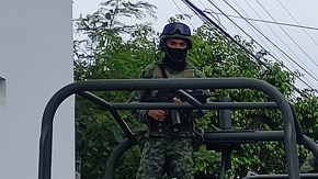 Autoridades del estado mexicano de Veracruz investigan el hallazgo de cuerpos en casas de seguridad.