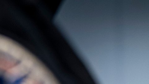 ICE afirma que sigue mejorados protocolos para la retención de inmigrantes.