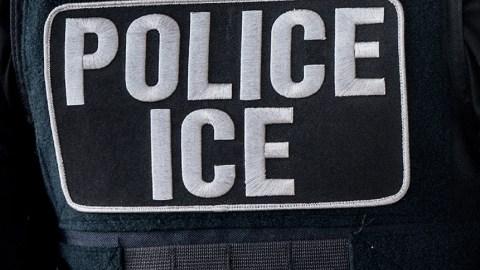 ICE no ha comentado un recién revelado reporte sobre abusos en centros de detención.