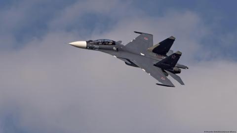 Avión militar