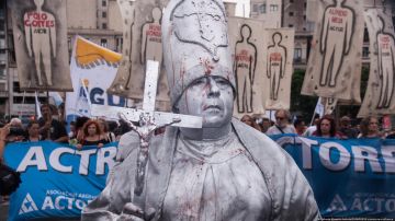 Italia aprueba extraditar a Argentina a sacerdote investigado por crímenes de lesa humanidad 