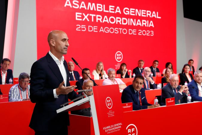 Presidente de la Real Federación Española de Fútbol, Luis Rubiales, durante su intervención en la Asamblea General. Foto: EFE/ RFEF.