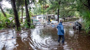 Huracán Idalia impacta en Georgia y Las Carolinas con vientos de 75 mph