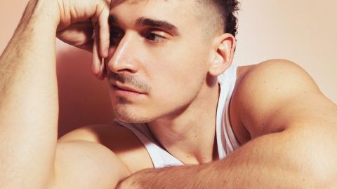 El cantautor catalán tardó seis años en editar su disco debut. Foto: Cortesía