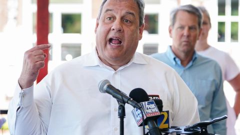 Chris Christie podría pelea a Donald Trump en estados como New Hampshire o Iowa, pero eso no le alcanza para vencerlo