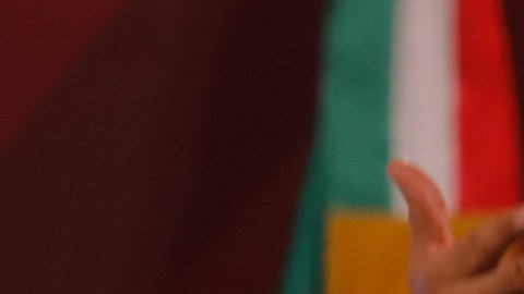 AMLO ofrece ayuda a Florida tras el impacto del poderoso huracán Idalia