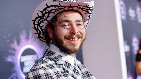 Post Malone paga más de 2 millones de dólares por carta de Magic