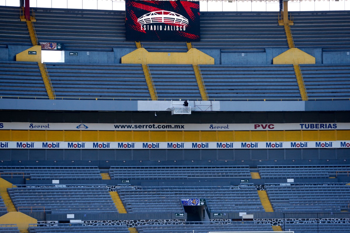 Hombres Armados Robaron Dinero De La Venta De Comida Del Estadio