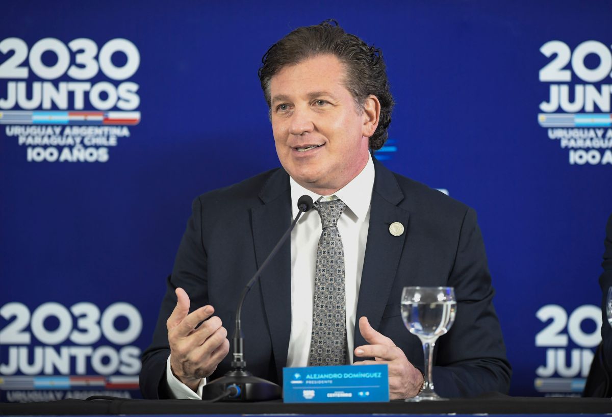 Alejandro Domínguez, presidente de la Conmebol señaló que la FIFA tiene la responsabilidad de que el Mundial 2030 se dispute en Argentina, Chile, Paraguay y Uruguay.