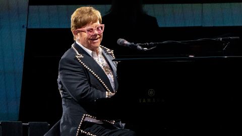 El tour Farewell Yellow Brick Road recaudó 900 millones de dólares