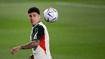 Jorge Sánchez en entrenamiento con México en el Mundial Qatar 2022.