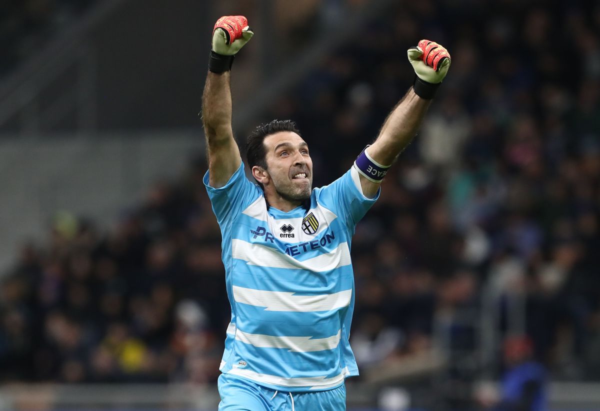 Buffon, durante uno de sus últimos partidos con el Parma. Foto: Getty Images.