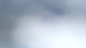 Miley y su hermana usaron vestidos azules en la boda de de su mamá