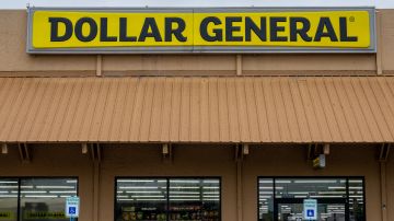 El tiroteo masivo ocurrió en una tienda de Dollar General en Jacksonville, Florida.