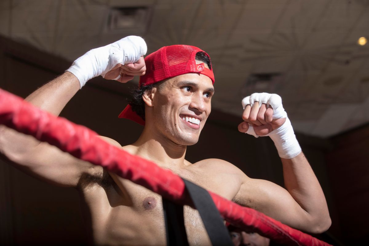 David Benavidez Boxer