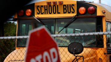 11 niños heridos tras accidente de un autobús escolar en Idaho