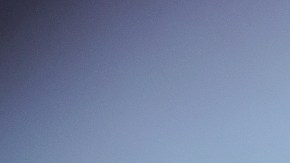 Canelo Álvarez (d) superó a John Ryder (i) en un enfrentamiento el 6 de mayo en México.