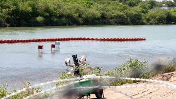Greg Abbott rechaza que las muertes de migrantes en el Río Bravo fueran por la colocación de las boyas