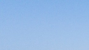 El Gobierno de Texas defiende la instalación de boyas con púas en el Río Grande.