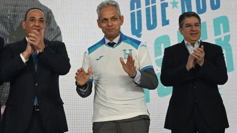 Reinaldo Rueda lució la camiseta de La Bicolor.