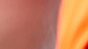 Checo Pérez conversa con Max Verstappen.