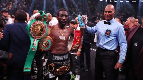 Terence Crawford, campeón indiscutible en dos divisiones.