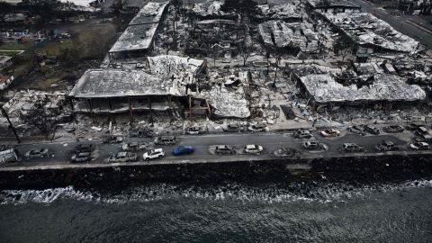 Incendios forestales en Hawaii: ¿por qué se propagaron tan rápido las llamas en Maui?