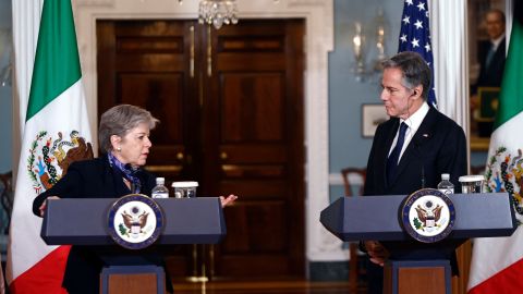 Alicia Bárcena y Antony Blinken durante la rueda de prensa en el Departamento de Estado.