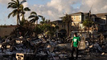 Sube a 99 los fallecidos en Hawaii tras los devastadores incendios forestales