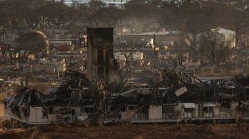 Asciende a 101 la cifra de fallecidos por los incendios en Maui