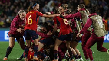 España espera rival entre Inglaterra y Australia.