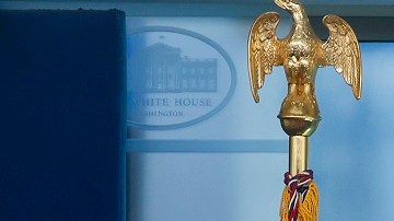 La administradora Criswell ofreció un reporte en la Casa Blanca sobre los incendios en Hawaii.