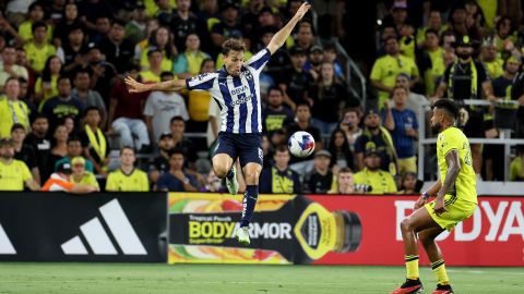 Sergio Canales, de rayados de Monterrey, durante un partido de la Leagues Cup.