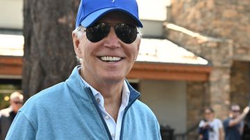 El presidente Biden está de vacaciones con su familia en Lake Tahoe esta semana.