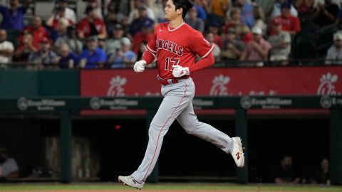 Shohei Ohtani tiene 42 cuadrangulares en lo que va de temporada.