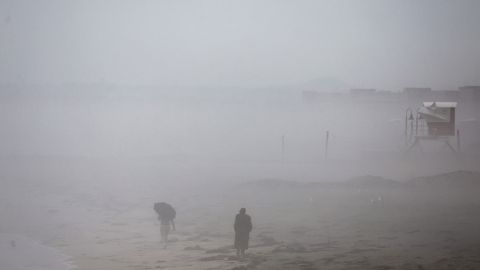 Suroeste EE.UU. en alerta ante el riesgo de "inundaciones catastróficas" por tormenta Hilary