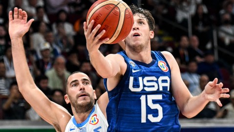 Reaves es el representante de los LA Lakers.